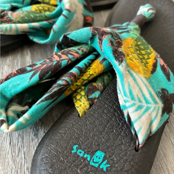 Sanuk Yoga Sling - Hawaiian island print - Picture 3 of 4